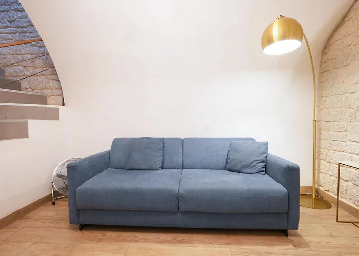 Loft 2 Bedroom Marais, Notre Dame Ac By Lcc Agency